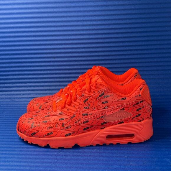 Size 6.5Y- GS Nike Air Max 90 SE Shoes Bright Crimson All Over Print Women’s 8 - Picture 2 of 8